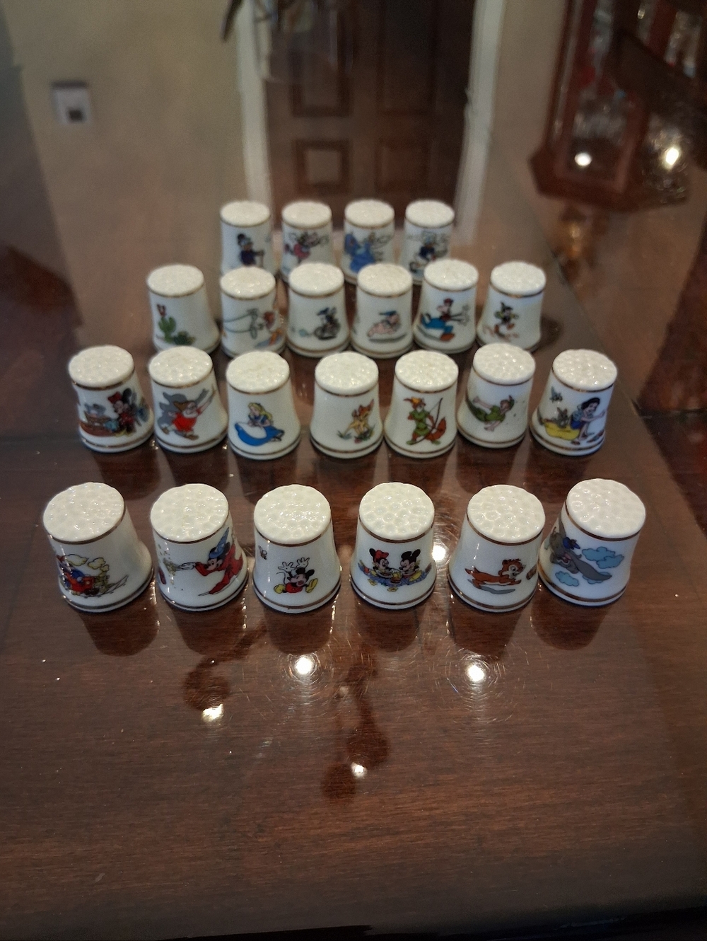 Vintage Disney Classics Thimble Bundle - Picture 16 of 17